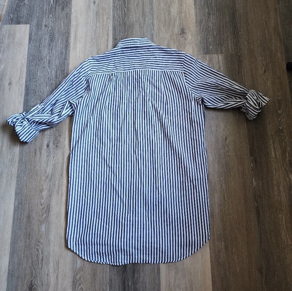 WALTER BAKER EMBROIDERED TOP - Picture 3 of 10
